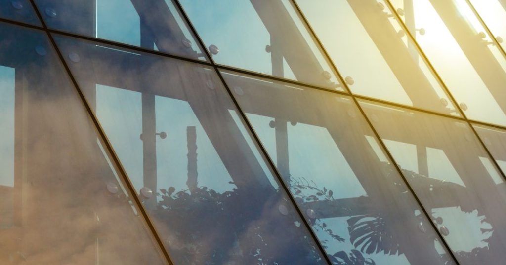 Fachadas de vidro em Montes Claros